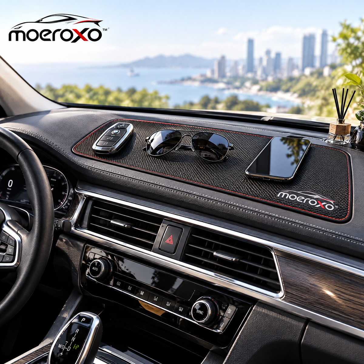 moeroxo™ Luxury Dashboard Anti Slip Mat
